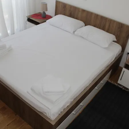 Olimp Lux Ii * Budva